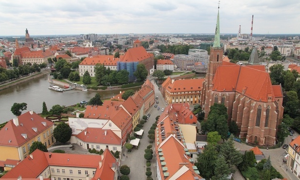 CNN: Polska na pierwszym miejscu listy kierunków wartych odwiedzenia w 2023 r.