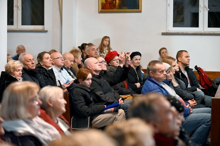 Świdnica. Koncert kolęd w parafii Miłosierdzia Bożego