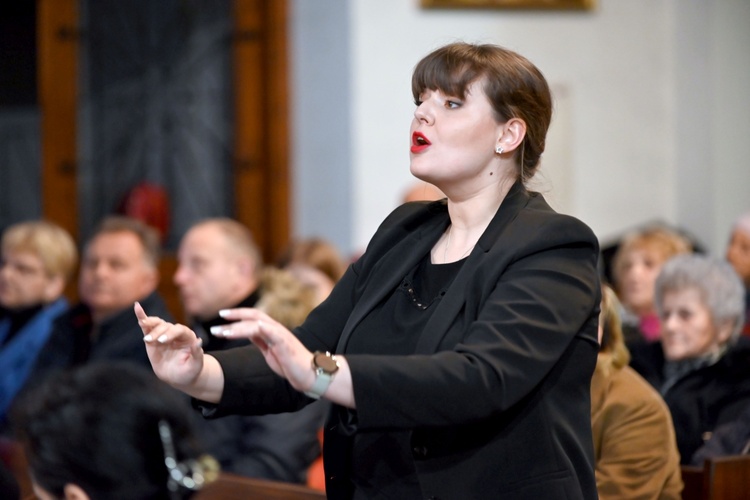 Świdnica. Koncert kolęd w parafii Miłosierdzia Bożego