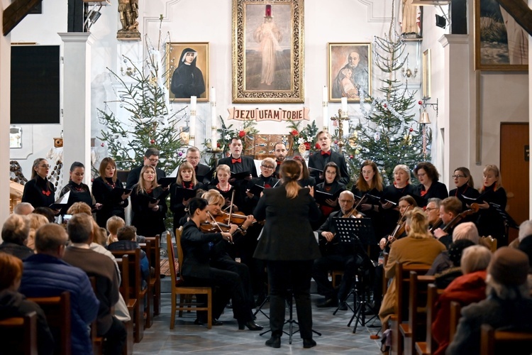 Świdnica. Koncert kolęd w parafii Miłosierdzia Bożego