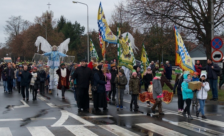 Orszak Trzech Króli w Brzegu Dolnym