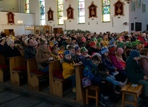 Orszak Trzech Króli w Brzegu Dolnym
