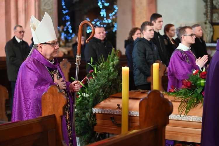 Pogrzeb Zofii Mrzygłód, mamy ks. Piotra