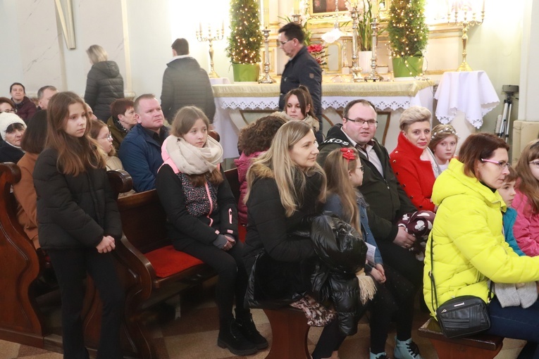 Konkurs kolęd i pastorałek w Makowie