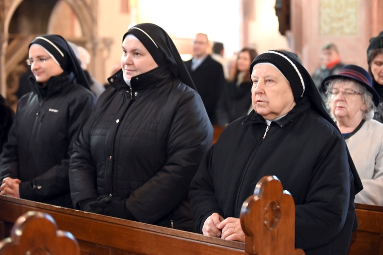 Dziękczynienie za życie i dzieło Benedykta XVI