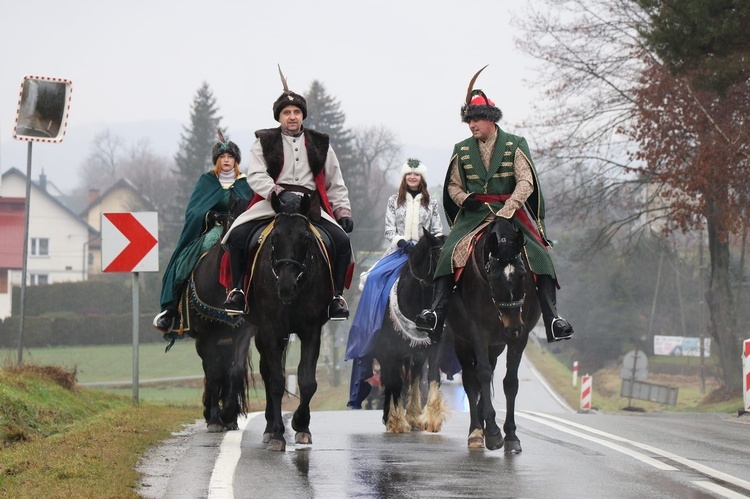 Siemiechów. Orszak Trzech Króli