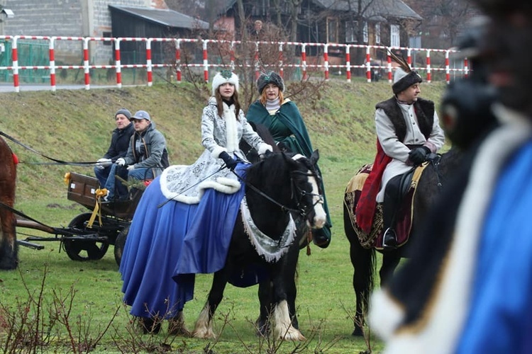 Siemiechów. Orszak Trzech Króli