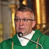 Zajęcia prowadzi ks. Mariusz Szmajdziński, biblista.