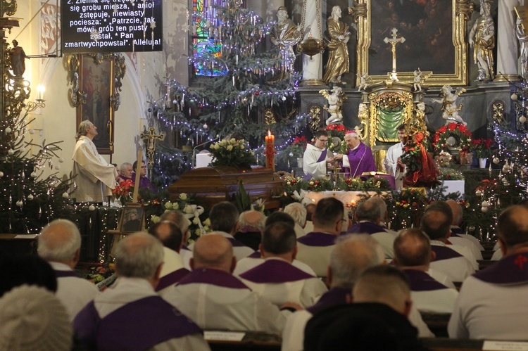 Ostatnie pożegnanie najstarszego franciszkanina