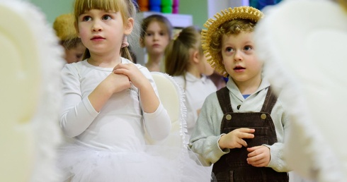 Jasełka w archidiecezjalnym przedszkolu