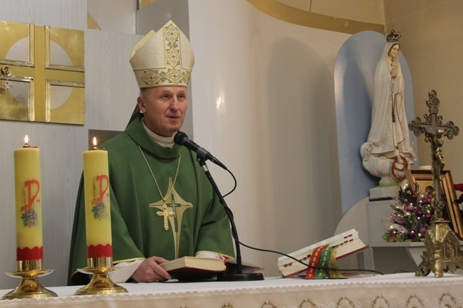 Ordynariusz odwiedził mieszkańców DPS Weterana Walki i Pracy