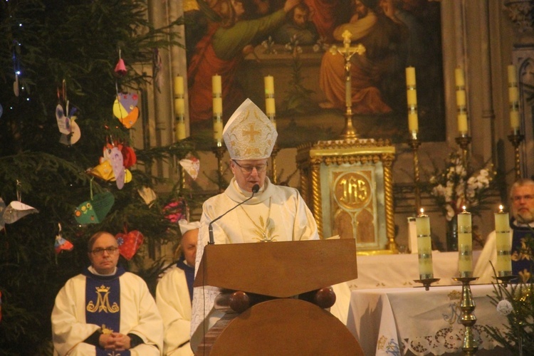 Rozpoczęli od Eucharystii