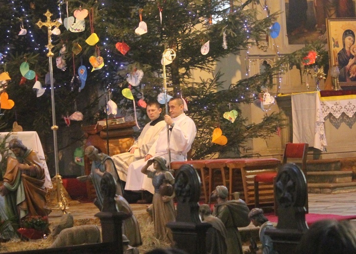 Rozpoczęli od Eucharystii