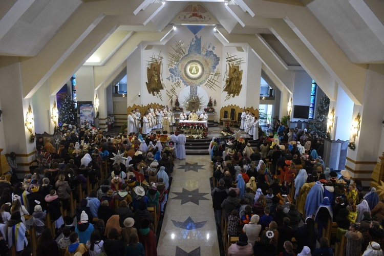 Kolędnicy misyjni w Jodłowej