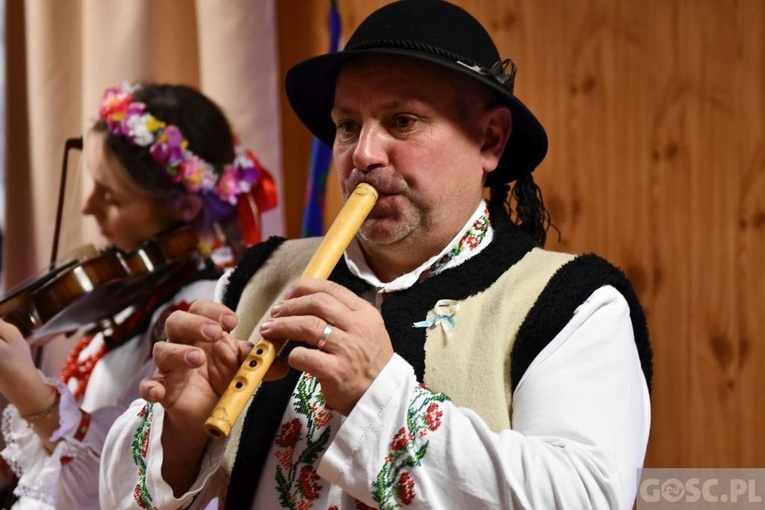 XIV Bukowińskie Kolędowanie Górali Czadeckich tym razem w Złotniku