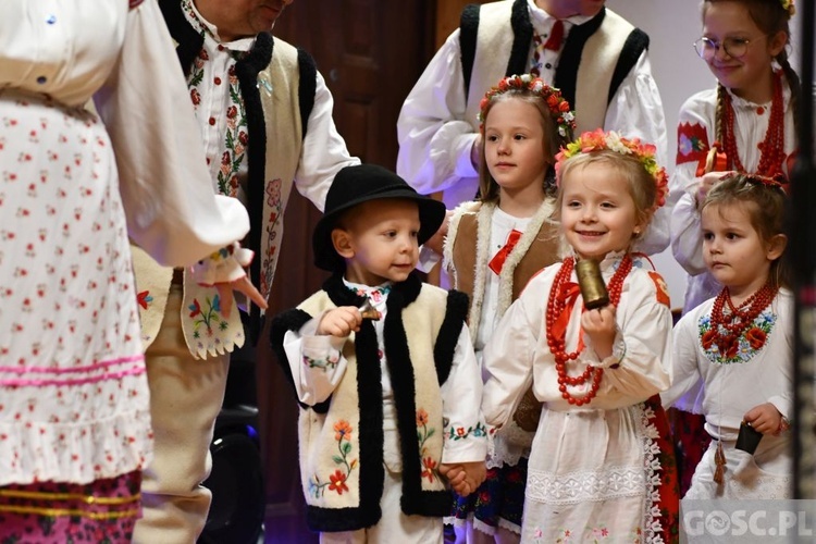 XIV Bukowińskie Kolędowanie Górali Czadeckich tym razem w Złotniku