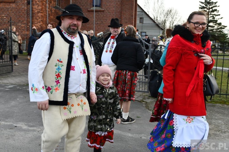 XIV Bukowińskie Kolędowanie Górali Czadeckich tym razem w Złotniku