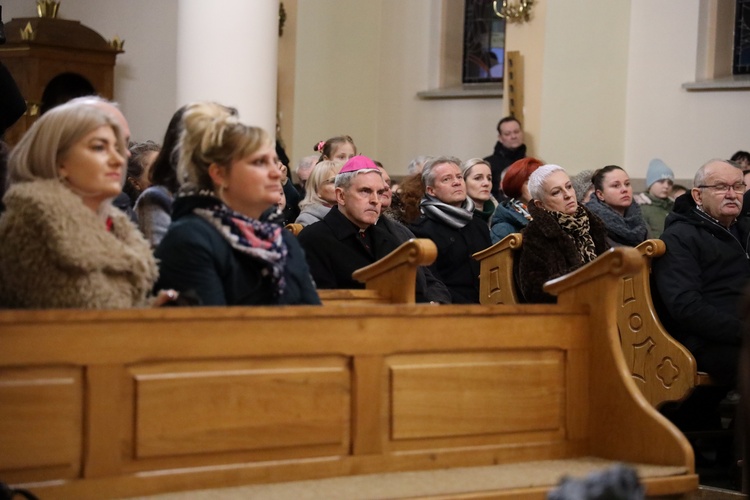 Koncert kolęd i pastorałek w wykonaniu zespołu "Racławice"