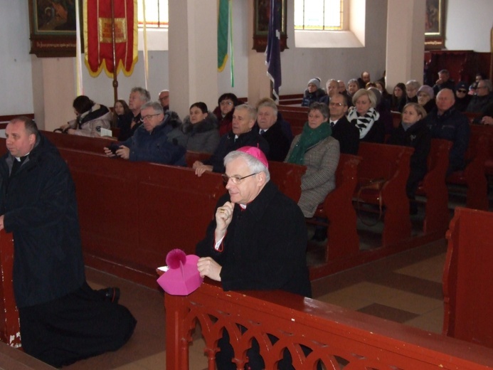 Spotkanie opłatkowe dla seniorów i osób samotnych