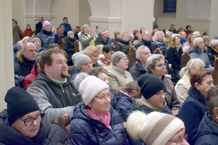 Ząbkowice Śl. Gennesaret zaprosił dzieci i młodzież do kolędowania