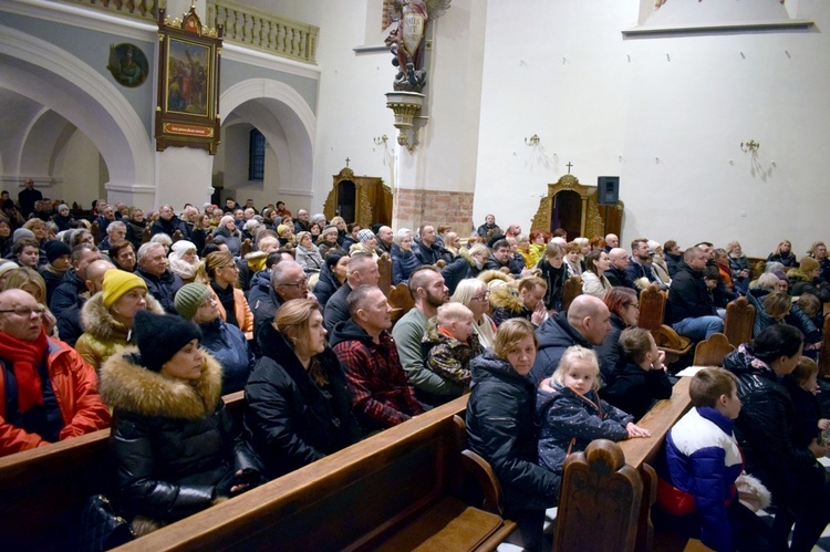 Ząbkowice Śl. Gennesaret zaprosił dzieci i młodzież do kolędowania