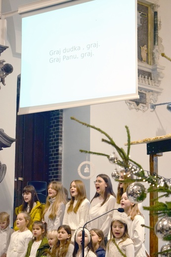 Ząbkowice Śl. Gennesaret zaprosił dzieci i młodzież do kolędowania