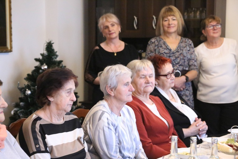 Jasełka i spotkanie seniorów w Borku