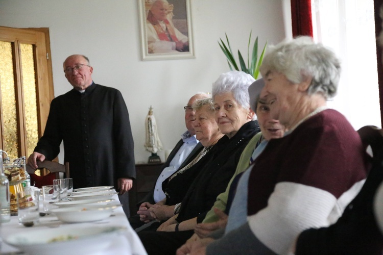 Jasełka i spotkanie seniorów w Borku