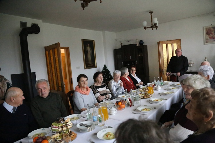 Jasełka i spotkanie seniorów w Borku