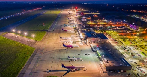 Region. Katowice Airport systematycznie odbudowuje ruch pasażerski