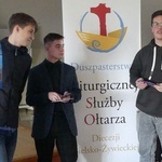Liturgiczna Ekspedycja na ferie - ministranci i lektorzy zwiedzili kurię diecezjalną