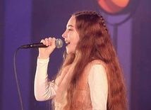 W koncercie wraz z Magdaleną Steczkowską wystąpiła utalentowana młoda wokalistka Antonina Kraszewska z Cieszyna.