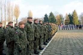 Ciechanowskie koszary są miejscem wielu uroczystości wojskowych i patriotycznych.