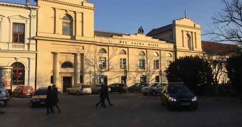 Res Sacra Miser odzyskuje dawny blask