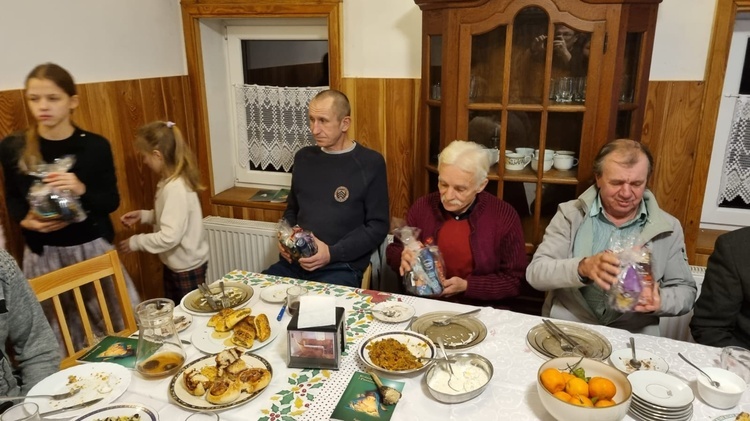 Kolędowanie Domowego Kościoła w "Albertówce"