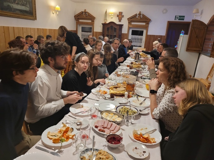 Kolędowanie Domowego Kościoła w "Albertówce"