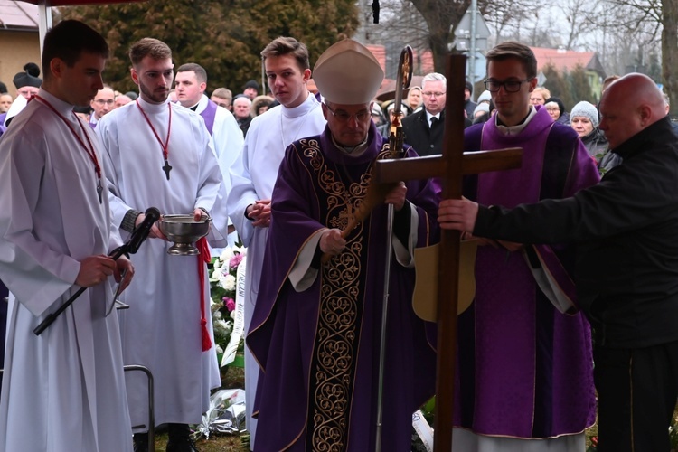 Kudowa-Zdrój. Pogrzeb ks. Jana Szetelnickiego