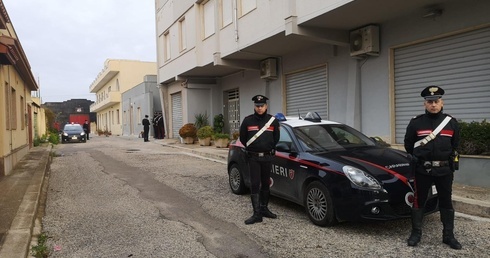 Włochy: Policja odkryła sieć kryjówek zatrzymanego kilka dni temu szefa cosa nostra