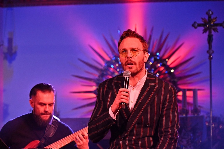 Kolędowo ze Sławkiem Uniatowskim