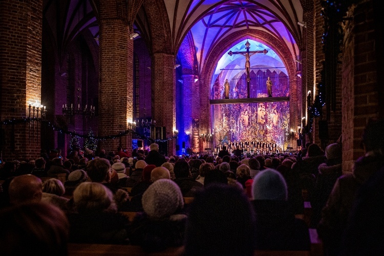 Zespół Mazowsze kolędował w bazylice św. Brygidy