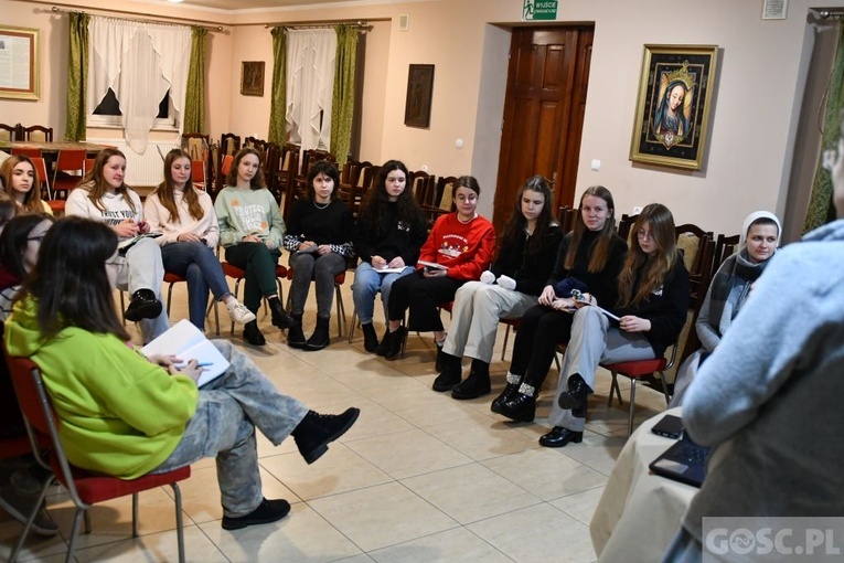 Rekolekcje dla dziewcząt w Rokitnie