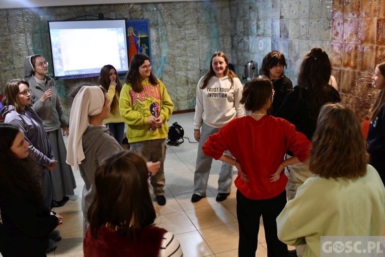 Rekolekcje dla dziewcząt w Rokitnie