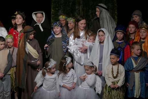 Jasełka "Misyjnej Jutrzenki" w Skoczowie 2023