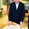 – Pomoc Naczelnej Dyrekcji Archiwów Państwowych przyczynia się do ratowania dziedzictwa kulturowego zachowanego w zbiorach – uważa ks. Andrzej Kopiczko.