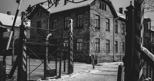 80 lat temu Niemcy rozstrzelali w Auschwitz 53 Polaków