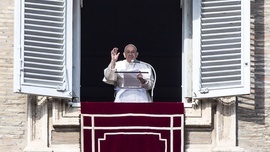 Papież: Homoseksualizm nie jest przestępstwem