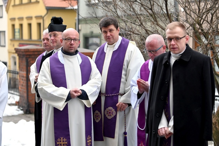 Pogrzeb Roberta Kapłona, taty ks. Daniela