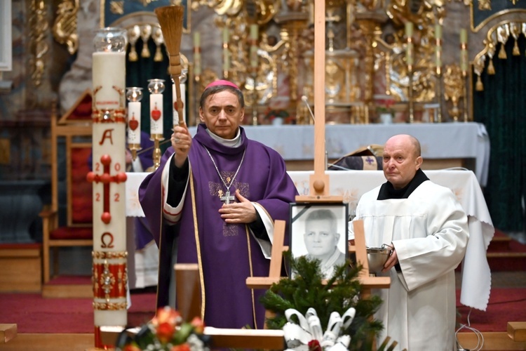 Pogrzeb Roberta Kapłona, taty ks. Daniela