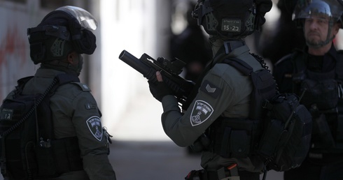 Uzbrojony mężczyzna zabił siedem osób i ranił kolejne w Jerozolimie