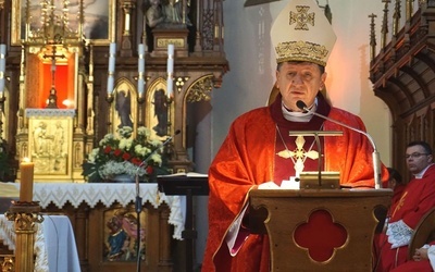 Bp Skomarowski: Codziennie do obwodu łuckiego przywożą zabitych żołnierzy